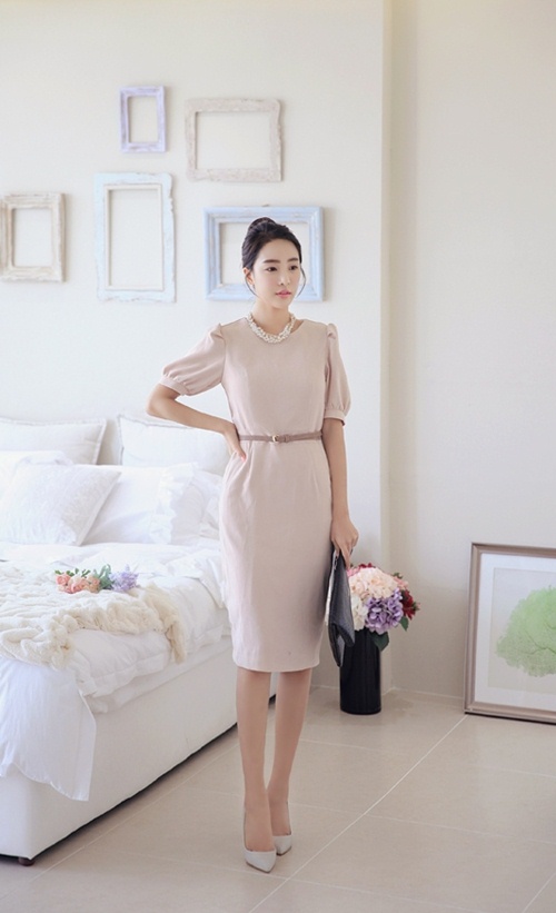 Khéo chọn váy cho nàng công sở giản dị - 6