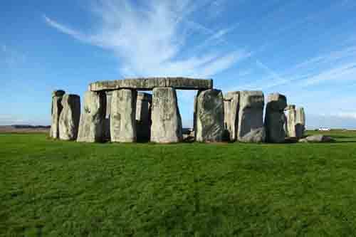 Bí mật về bãi đá cổ 5.000 năm tuổi - 1