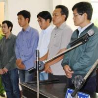 Pháp luật - Vụ công an dùng nhục hình: Xét xử lại toàn bộ vụ án