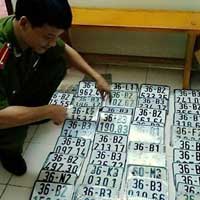 Pháp luật - Phá băng nhóm trộm cắp xe máy liên tỉnh