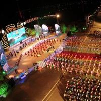 Du lịch - Đêm hội Carnaval Hạ Long tràn ngập màu sắc