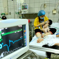 Tin tức trong ngày - Đã có 130 trẻ tử vong liên quan đến sởi