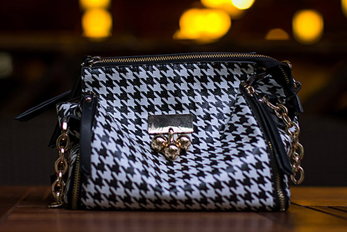 Bắt gặp Lan Ngọc đi "hẹn hò" - 2