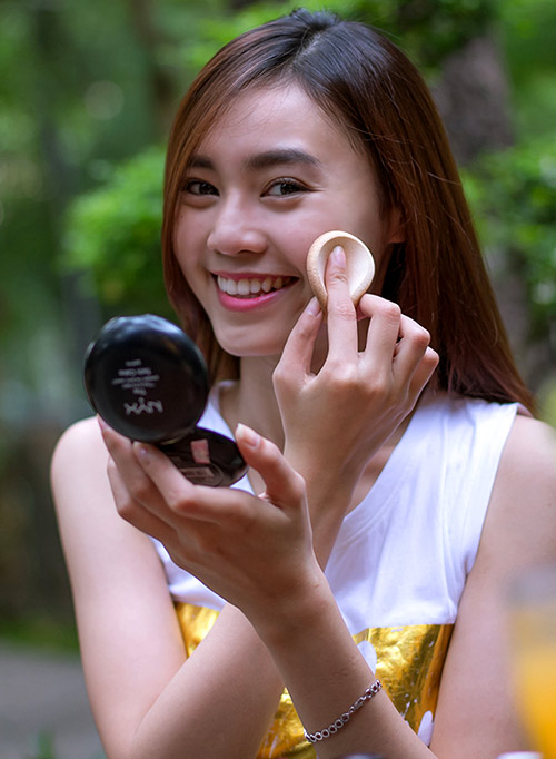 Bắt gặp Lan Ngọc đi "hẹn hò" - 8