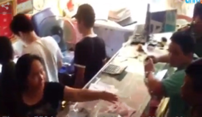 Vụ khám tiệm vàng: Yêu cầu được công khai xin lỗi - 1