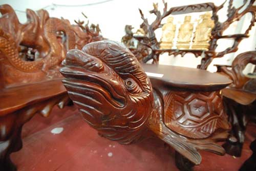 Những kiệt tác gỗ làm bằng tay giá trăm triệu - 7