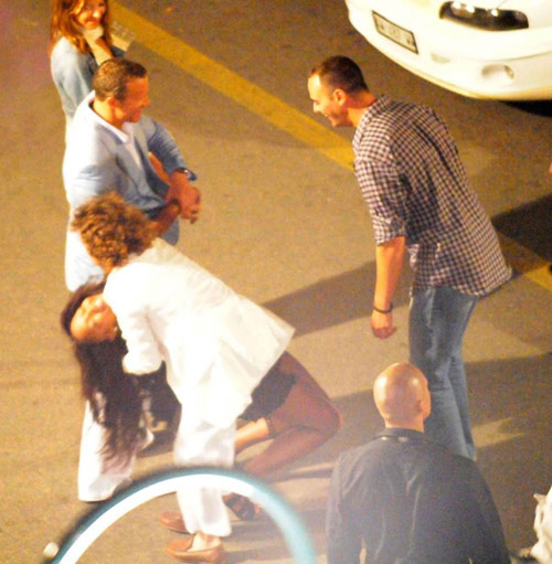 Ngao ngán với hình ảnh mỹ nhân say bí tỉ - 7