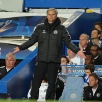 Bóng đá - Chelsea: Khi Mourinho bị "dạy" đòn phản công