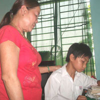 Giáo dục - du học - Người mẹ của học sinh nghèo