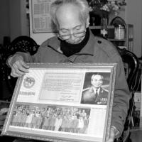 Tin tức trong ngày - Gặp người lính hỏi cung tướng Đờ Cát