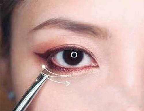 Gây thương nhớ với đôi mắt khói huyền ảo - 4