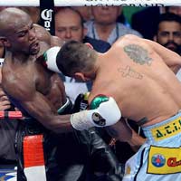 Thể thao - “Độc cô” Mayweather & trận chiến nhọc nhằn nhất