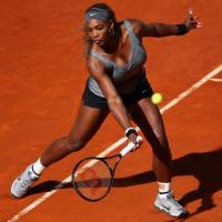 Thể thao - Serena Williams thi triển tuyệt kỹ lốp bóng ở Madrid