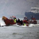 Tin tức trong ngày - Giăng thêm lưới quanh phà Sewol bảo vệ xác nạn nhân