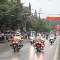 60 siêu mô tô cổ vũ đua xe đạp Điện Biên 2014