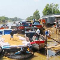 Thị trường - Tiêu dùng - Vinafood 2 xài tiền như rác