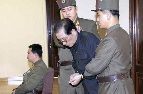 Sao bóng rổ Mỹ: Chú của Kim Jong-un chưa bị xử tử - 1