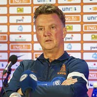 Bóng đá - World Cup còn 38 ngày: “Cú sốc nhỏ” từ Van Gaal