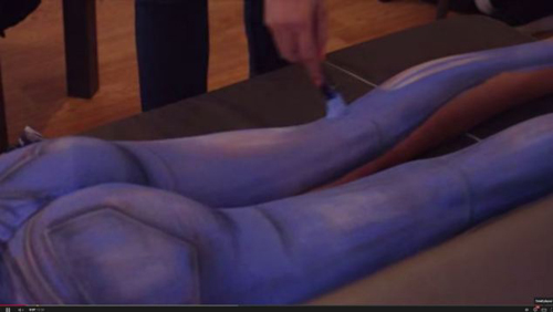 Bồ Ronaldo chật vật "né" paparazzi - 11