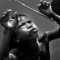 Phi thường - kỳ quặc - Trẻ em tộc "người cá" bí ẩn ở Thái