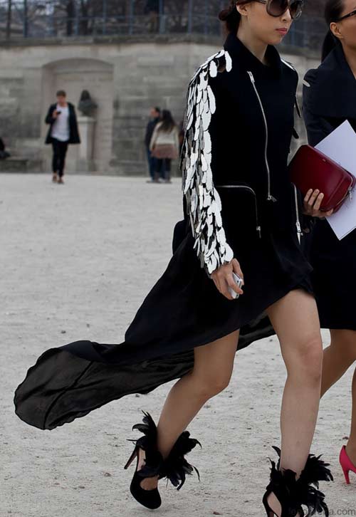 Tự tin với đồ ánh kim trên phố - 5