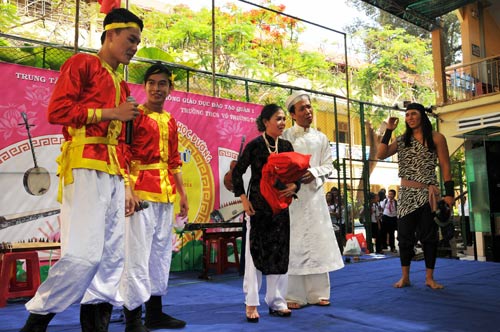 Siêu mẫu Ngọc Tình hóa… Thạch Sanh - 2