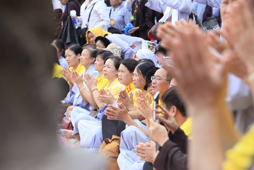 Toàn cảnh Đại lễ Vesak Liên Hợp Quốc 2014 tại Việt Nam - 13