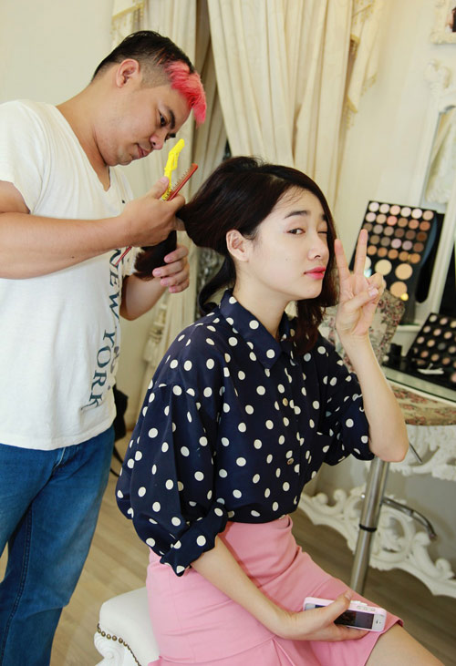 Đột nhập hậu trường làm cô dâu của Nhã Phương - 2