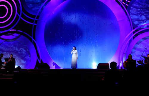 Clip hiếm: Khánh Ly "gặp lại" Trịnh Công Sơn - 6