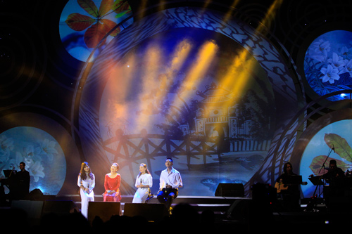 Clip hiếm: Khánh Ly "gặp lại" Trịnh Công Sơn - 7