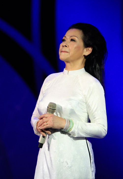 Clip hiếm: Khánh Ly "gặp lại" Trịnh Công Sơn - 7