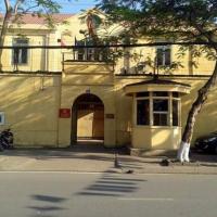 Pháp luật - Nguyên chiến sĩ CS rủ nhân viên quán hát hít ma túy