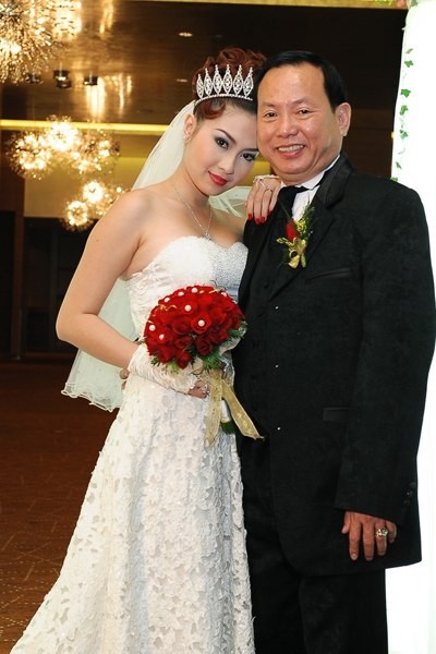 Những cuộc hôn nhân ngắn ngủi ở Vbiz - 4