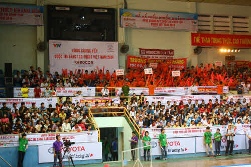 Ngược dòng ngoạn mục tại Chung kết Robocon ngày thứ 3 - 5