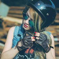 Bí quyết mặc đẹp - Nữ DJ xinh đẹp "thuần hóa" thời trang jean