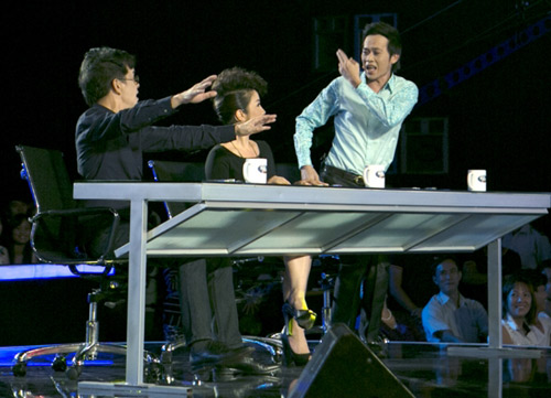 Mỹ Linh ngưỡng mộ Minh Thuận giả gái - 4