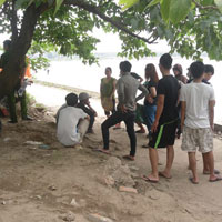 Tin tức trong ngày - Hà Nội: Phát hiện xác chết trên hồ Linh Đàm