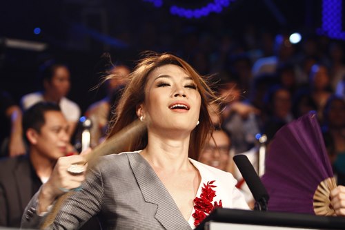 Cô gái Nam Định đăng quang Vietnam Idol 2014 - 14