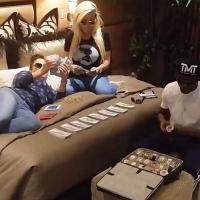 Thể thao - “Độc cô” Mayweather cho mỹ nhân thi đếm tiền