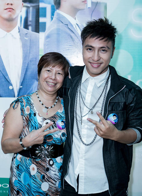 Tăng Nhật Tuệ làm phim ngắn xin lỗi mẹ - 1