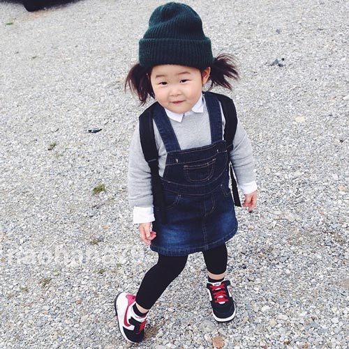 Nhóc tì 4 tuổi gây sốt vì quá sành điệu! - 4