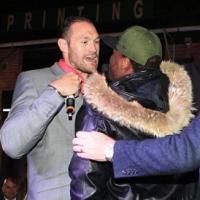 Thể thao - Boxing: Họp báo, Fury và Chisora suýt tẩn nhau