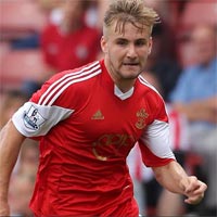 Bóng đá - MU biến Luke Shaw thành hậu vệ đắt bậc nhất thế giới