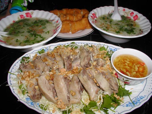 Món ăn quê mùa "vịt chạy đồng" ở miền Tây Nam Bộ - 2