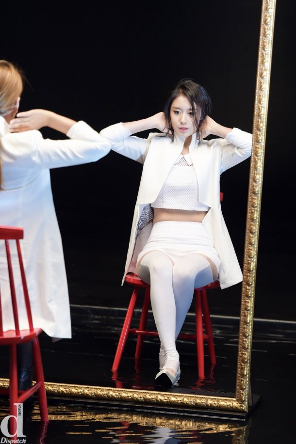 Ji Yeon (T-ara) khoe vũ đạo độc, lạ - 9