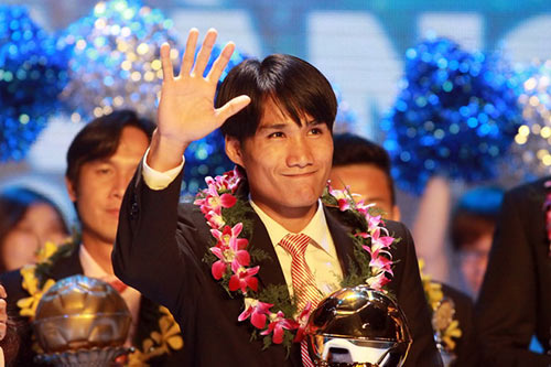 Không ai xứng đáng giành QBV Việt Nam 2013 - 1