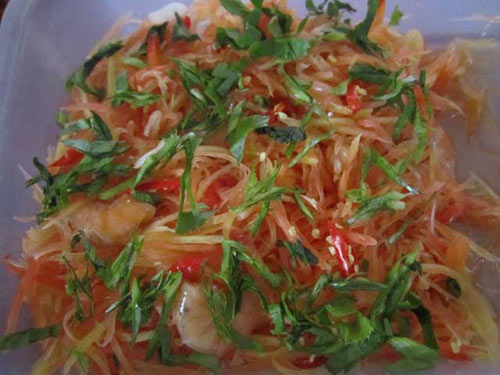 Tên em, chẳng thiếu chẳng thừa! - 1