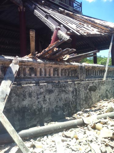 Huế: Một góc Phu Văn Lâu bất ngờ đổ sụp - 6