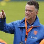 Bóng đá - Tin HOT tối 15/5: MU lùi ngày bổ nhiệm Van Gaal