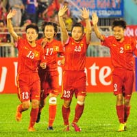 Bóng đá - HLV Trần Vân Phát tung “đòn gió”?